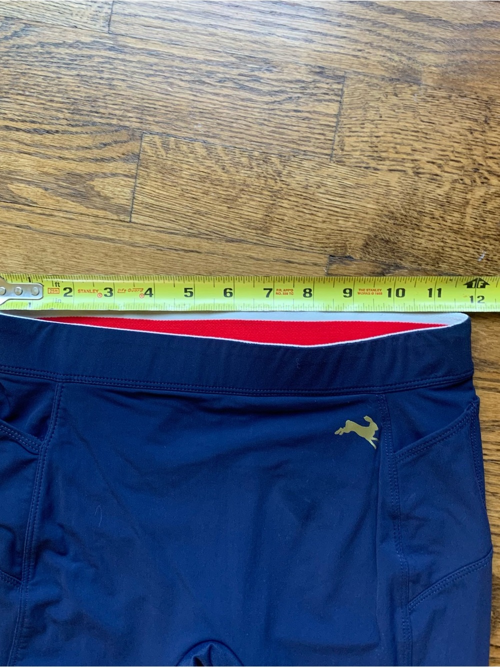 Tracksmith Turnover Crop Tights Leggings Sz S Pockets Navy Blue EUC - Picture 3 of 6